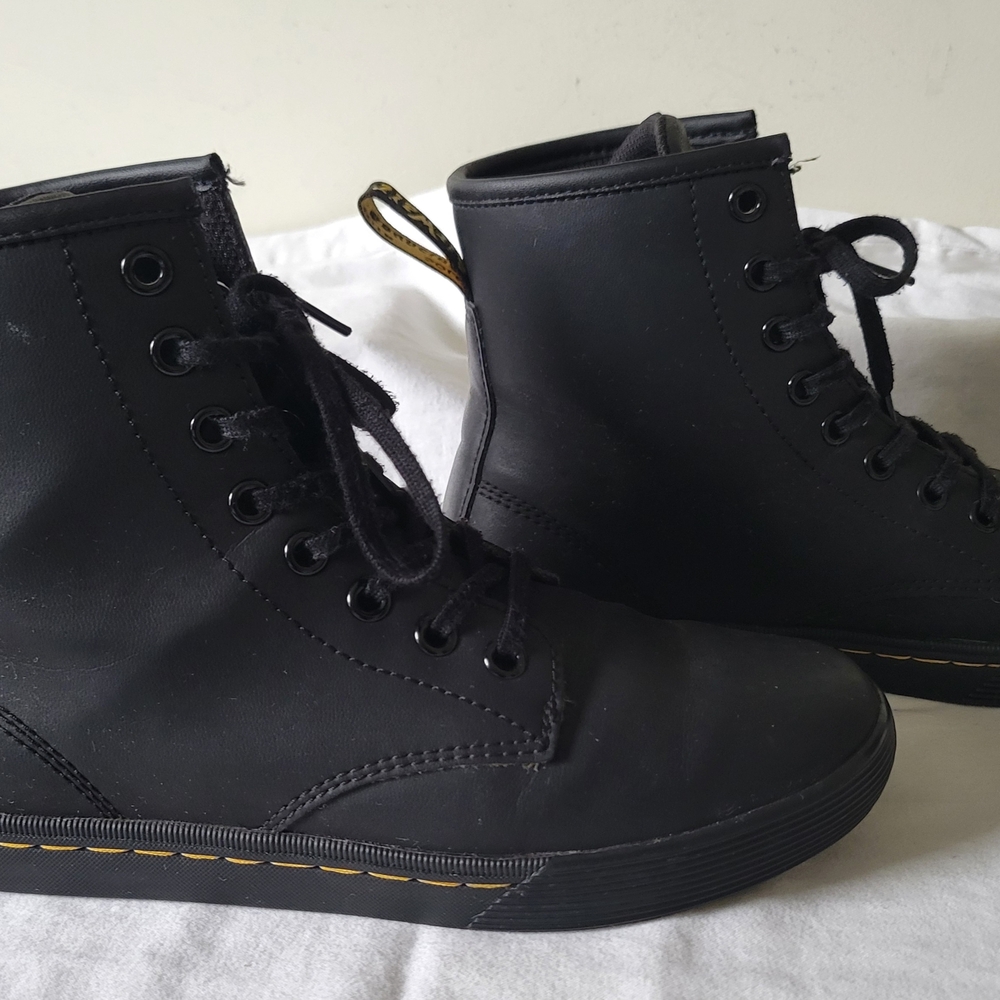 Dr. Martens Sheridan Casual Matte Women's Boots